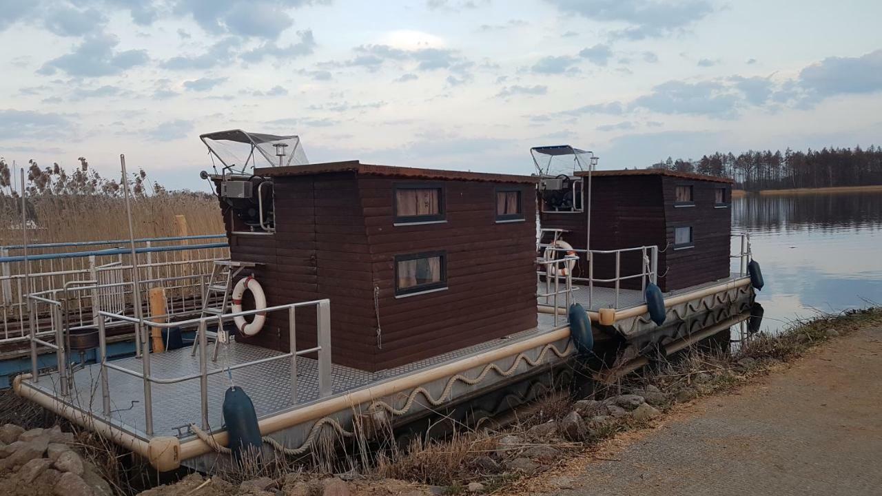 Hausboot Krakow Am See Forelle 1 Und 2 외부 사진
